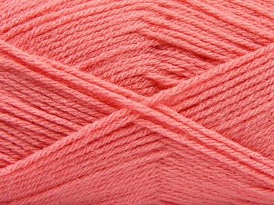 4x100gr. CLASSIC DK Akrilik Koyu pembe Kışlık, Düz iplikler, 100% Akrilik