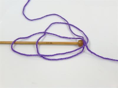 4x100gr. CLASSIC DK Akrilik Mor Kışlık, Düz iplikler, 100% Akrilik