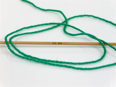 4x100gr. DORA Akrilik Zümrüt Yeşil Kışlık, Düz iplikler, 100% Akrilik