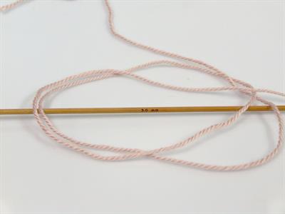 4x100gr. DORA Akrilik Pudra Pembe Kışlık, Düz iplikler, 100% Akrilik