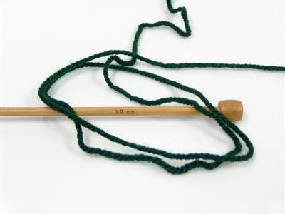 4x100gr. FAVORITE Akrilik Koyu yeşil Kışlık, Düz iplikler, Worsted, 100% Akrilik