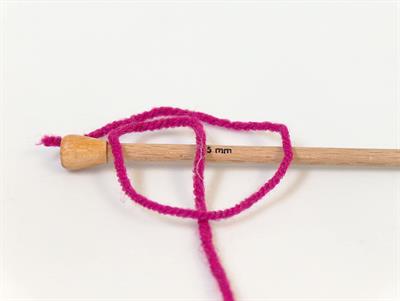 4x100gr. FAVORITE Akrilik Koyu pembe Kışlık, Düz iplikler, Worsted, 100% Akrilik