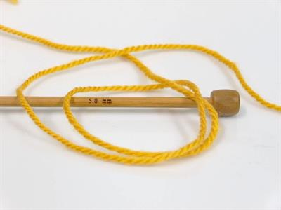 4x100gr. FAVORITE Akrilik Altın Kışlık, Düz iplikler, Worsted, 100% Akrilik