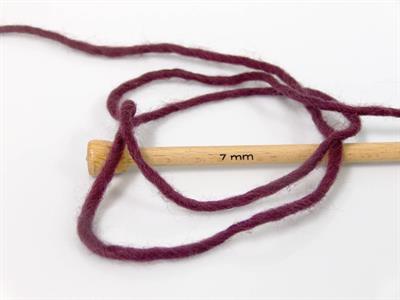 Lot of 4 x 100gr Skeins Ice Yarns FELTING WOOL (100% Wool) Yarn Maroon