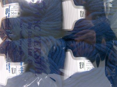 Lot of 4 x 100gr Skeins Ice Yarns FILZY WOOL (100% Wool) Yarn Navy