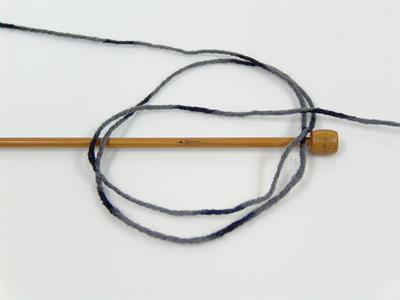 Lot of 2 x 150gr Skeins Ice Yarns GLAMOR SOCK (75% Superwash Wool) Yarn Black Grey Shades