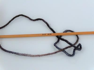 Lot of 2 x 100gr Skeins Ice Yarns HAND DYED SOCK MERINO (75% Superwash Merino Wool) Yarn Purple Shades