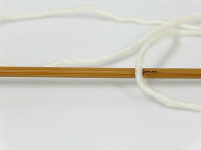 Lot of 4 x 100gr Skeins Ice Yarns MIRAGE (50% Wool) Hand Knitting Yarn Cream