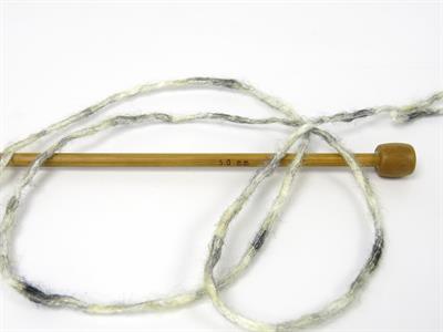 Lot of 8 Skeins Ice Yarns NAUTILUS (20% Wool) Yarn Cream Shades Black