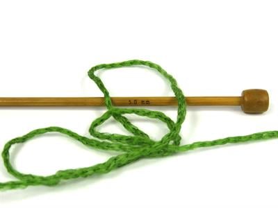 4x100gr. NORDIC LIGHT Yün, Akrilik Yeşil, Krem Kışlık, Yün, Batik Desenli, Worsted, Zincir, Akrilik