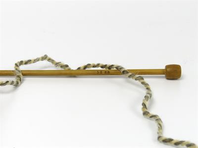 Lot of 2 x 200gr Skeins Ice Yarns PUZZLE WOOL WORSTED (35% Wool) Yarn Cream Shades Grey Shades