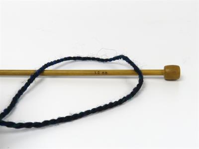 Lot of 2 x 200gr Skeins Ice Yarns PUZZLE WOOL WORSTED (35% Wool) Yarn Black Green Blue Grey Shades