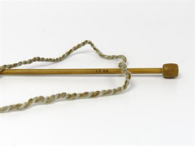 Lot of 2 x 200gr Skeins Ice Yarns PUZZLE WOOL WORSTED (35% Wool) Yarn Green Light Gold Grey Camel