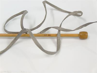 Lot of 2 x 100gr Skeins Ice Yarns RAFFIA (100% Viscose) Yarn Dark Beige