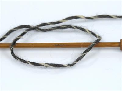 8x50gr. RIHANNA Akrilik, Yün Krem, Koyu Gri Kışlık, Yün, Batik Desenli, Akrilik