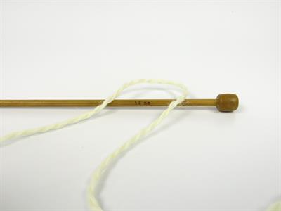 Lot of 8 Skeins Ice Yarns ROYAL WOOL (80% Wool) Hand Knitting Yarn Cream