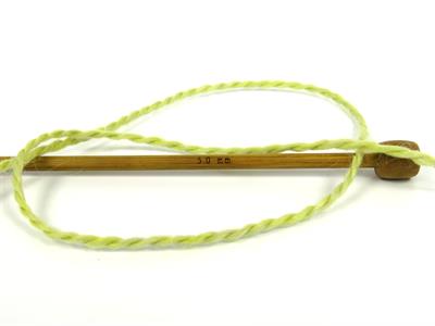 Lot of 8 Skeins Ice Yarns ROYAL WOOL (80% Wool) Yarn Light Green Shades