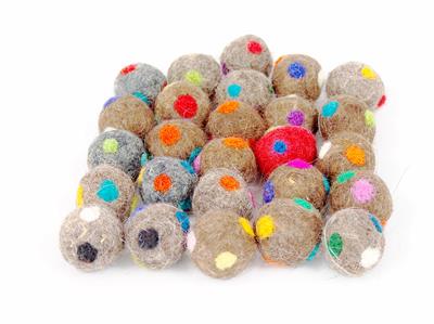 Sale PomPoms Multicolor 26 balls of Felt PomPoms