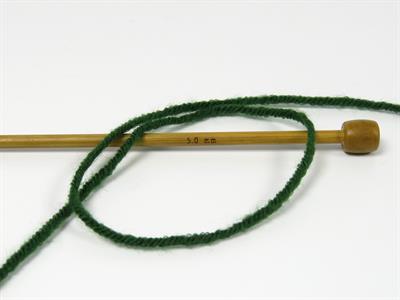 2x200gr. SAVER 200 Akrilik Koyu yeşil Kışlık, Düz iplikler, Worsted, 100% Akrilik , Akrilik, Makina Yıkama