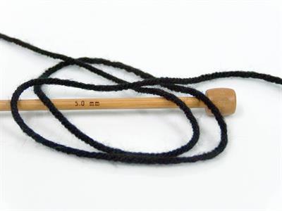 2x200gr. SAVER  Siyah Kışlık, Düz iplikler, Worsted, 100% Akrilik , Makina Yıkama