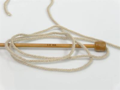 2x200gr. SAVER  Bej Kışlık, Düz iplikler, Worsted, 100% Akrilik , Makina Yıkama