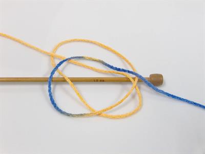 Lot of 2 x 200gr Skeins Ice Yarns SAVER CHAIN COLOR Yarn Pink White Gold Blue