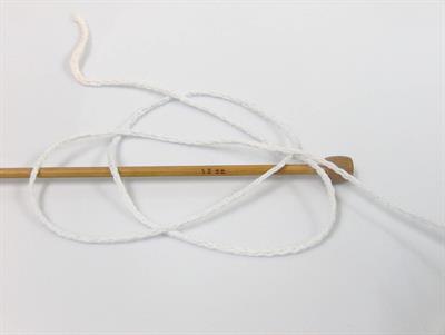 Lot of 2 x 200gr Skeins Ice Yarns SAVER CHAIN COLOR Yarn Light Salmon Light Blue White