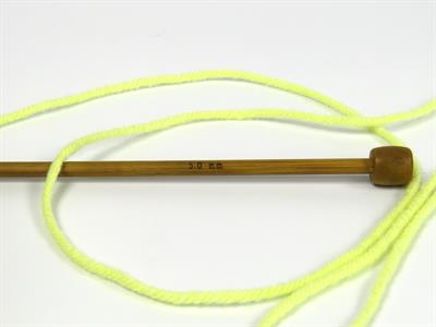 2x200gr. SAVER  Açık Sarı Kışlık, Düz iplikler, Worsted, 100% Akrilik , Makina Yıkama