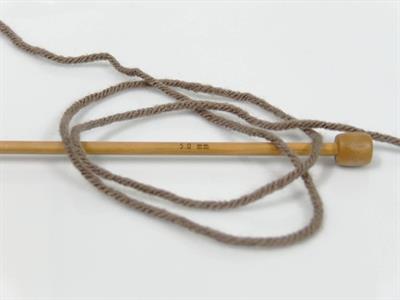 2x200gr. SAVER  Koyu Deve Tüyü Kışlık, Düz iplikler, Worsted, 100% Akrilik , Makina Yıkama