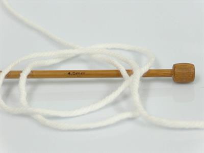 Lot of 4 x 100gr Skeins Ice Yarns SOFTLY BABY Hand Knitting Yarn Cream