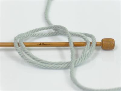 Lot of 4 x 100gr Skeins Ice Yarns SOFTLY BABY Hand Knitting Yarn Grey