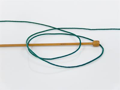 Lot of 8 Skeins Ice Yarns SUEDE CHENILLE (100% MicroFiber) Yarn Emerald Green