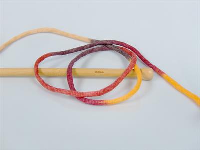 1x250gr. TUBE COTTON JUMBO COLOR Pamuk Kahverengi, Pembe, Kırmızı, Altın Yazlık İplikler, Pamuk, Çok Kalın, Batik Desenli