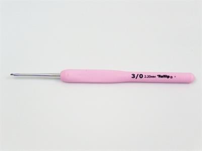 Tulip Etimo Rose Steel Crochet Hook with Soft Grip . 3/0 - 2.20 mm
