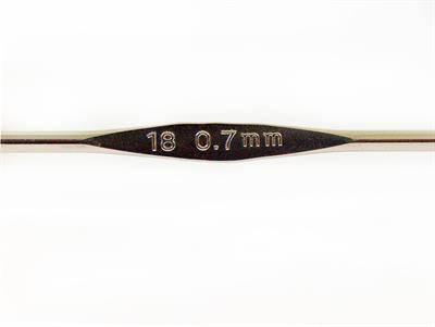 Tulip Metal Crochet Hook . #18 - 0.70 mm