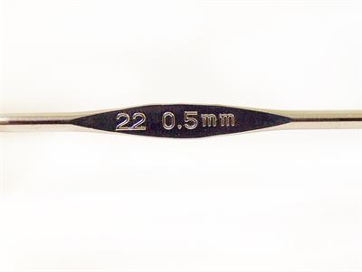 Tulip Metal Crochet Hook . #22 - 0.50 mm