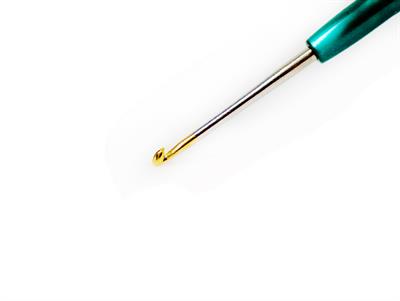 Tulip Plastic Handle Crochet Hook . #1 - 1.90 mm