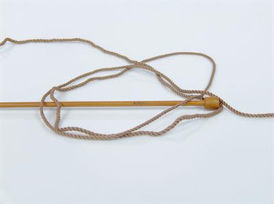 4x100gr. TWISTER DK Akrilik Deve Tüyü Kışlık, Düz iplikler, 100% Akrilik