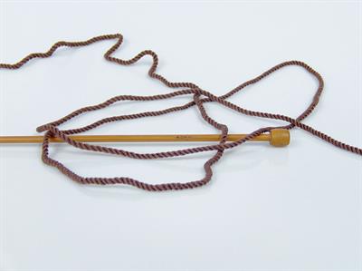 4x100gr. TWISTER DK Akrilik Gül Kurusu Kışlık, Düz iplikler, 100% Akrilik