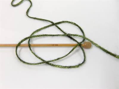 Lot of 4 x 100gr Skeins Ice Yarns UNIVERSE (19% Wool) Yarn Green Black