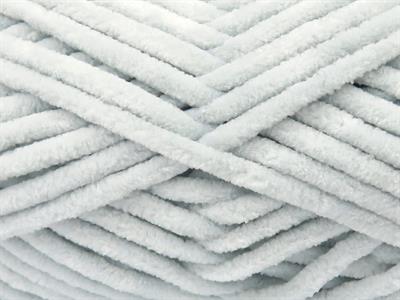 Lot of 4 x 100gr Skeins Ice Yarns VELVET BABY (100% MicroFiber) Yarn Light MintGreen