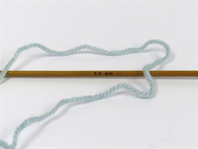 Lot of 4 x 100gr Skeins Ice Yarns WOOL DESIGN (35% Wool) Yarn Cream Green Shades Blue Shades