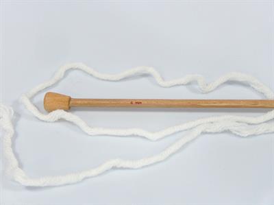 Lot of 4 x 100gr Skeins Ice Yarns WOOL SUPERBULKY (25% Wool) Yarn White