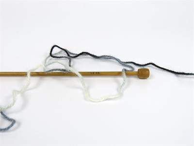 4x100gr. WOOL VARICOLOR WORSTED Yün, Akrilik Siyah, Beyaz, Gri Tonları Kışlık, Yün, Batik Desenli, Worsted, Akrilik