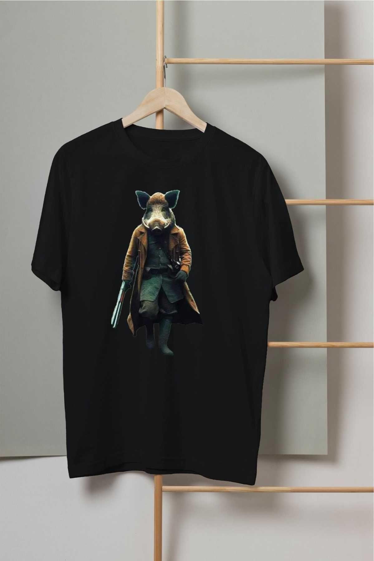 Widi Hunting Pig Baskılı T-Shirt Siyah