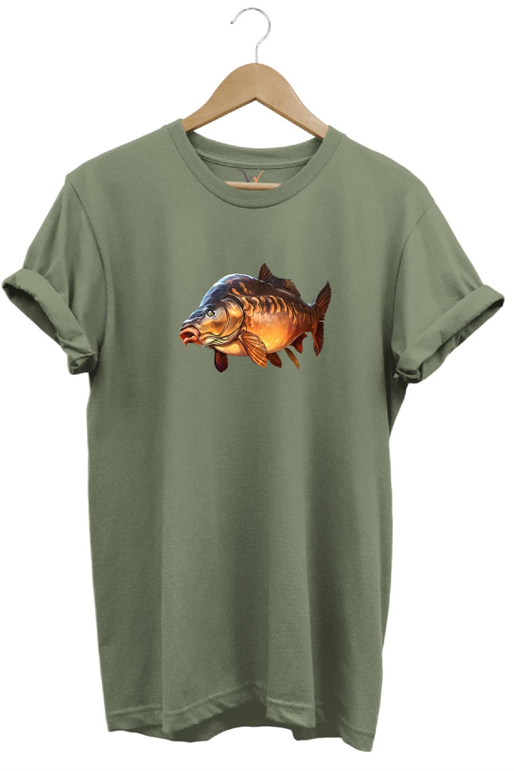 Avcılık Fishing Deniz Göl Sazan Balığı Baskılı Renkli %100 Pamuk Regular Fit Bisiklet Yaka T-Shirt - Haki