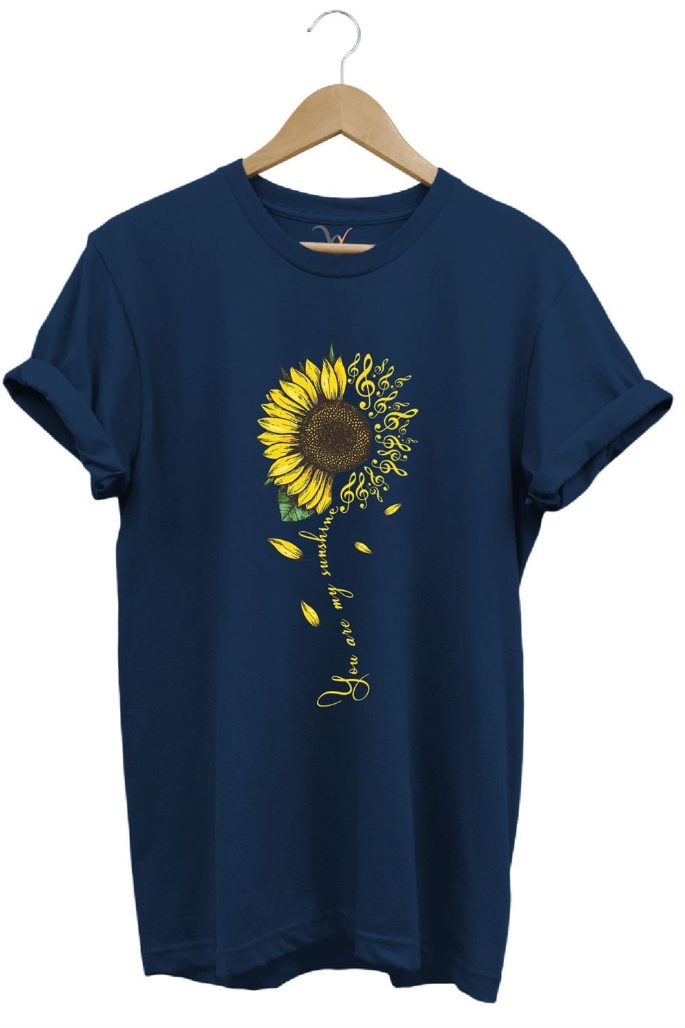 Sarı Ayçiçek Desenli You Are Sunshine Yazı Baskılı %100 Pamuk Regular Fit Unisex T-Shirt - Lacivert