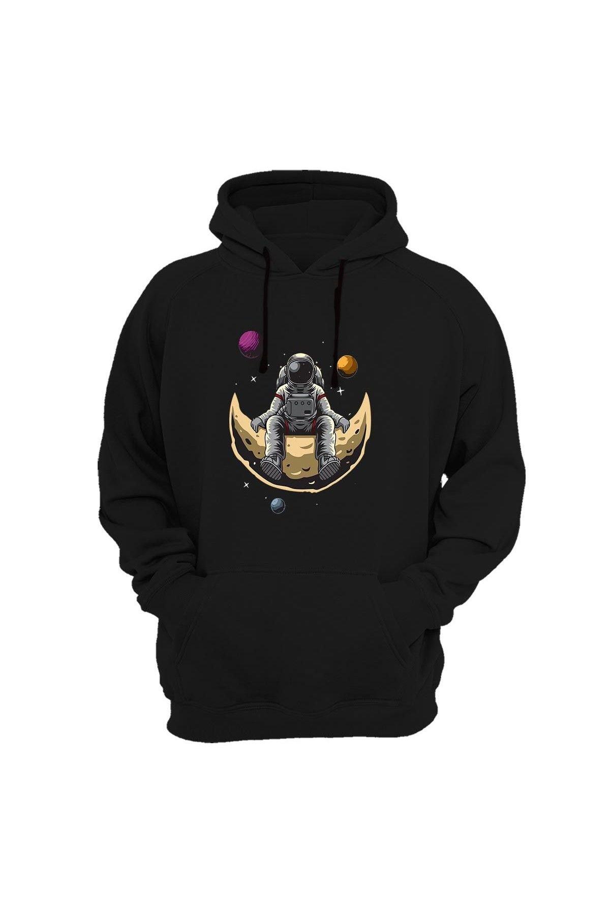 widi-astronaut-astronot-baskili-sweats-a619c1.jpg