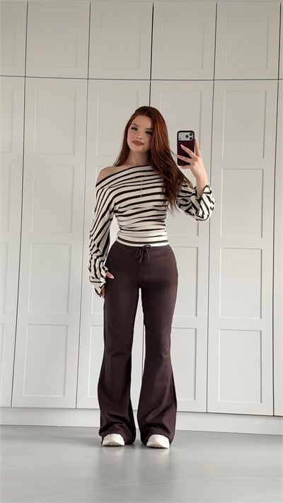 High Waist Flare Joggers Brown