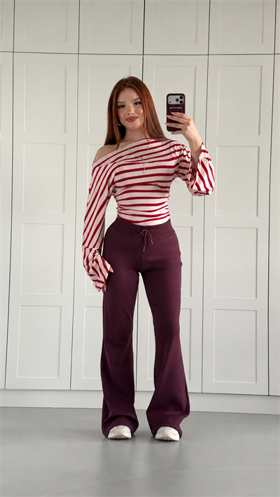 High Waist Flare Joggers Burgundy